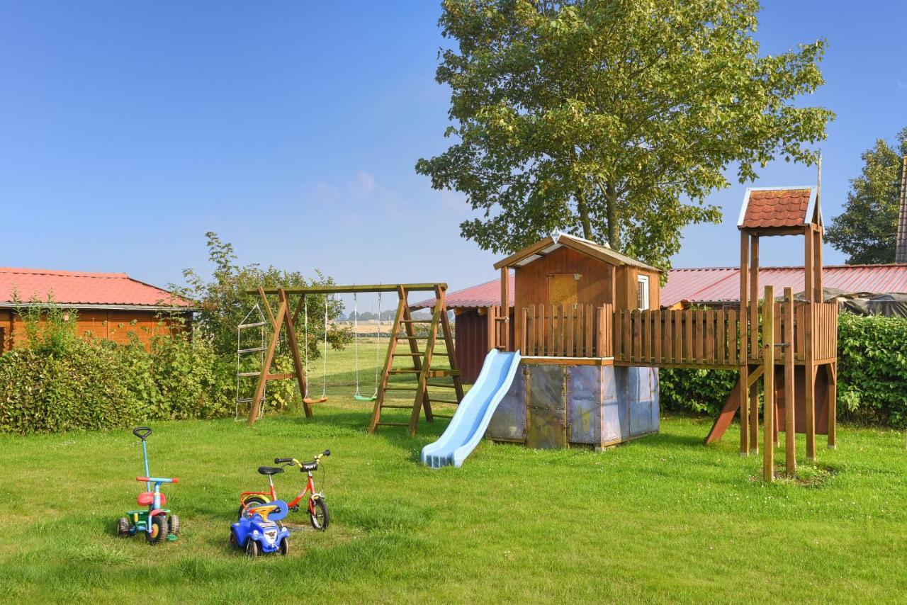 Ferienwohnungen Im Haus Flinthoern Neuharlingersiel Exteriér fotografie
